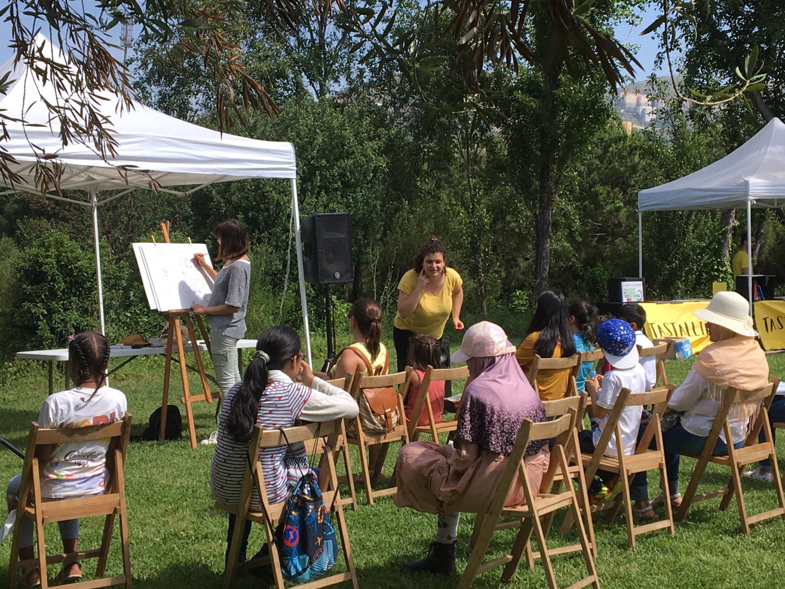 Les Invisibles - Galeria